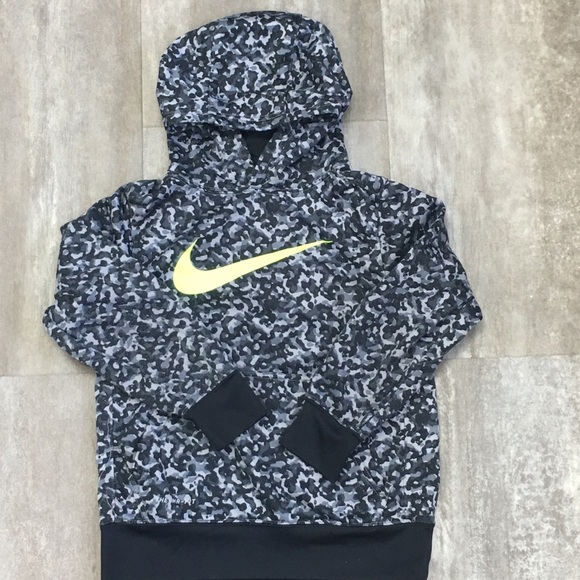 Nike Other - Boys Nike sweatshirt Nike Other - Boys Nike sweatshirt